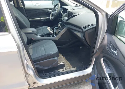 2013 Ford Escape Se z USA, uszkodzony, nr VIN 1FMCU0GXXDUB51801